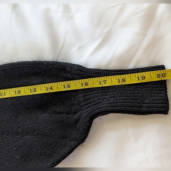 Vintage 80s Silk Angora Floral Beaded Sweater Black Pink Roses Whimsigoth Size M - Picture 10 of 11